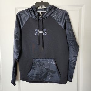 Small womens Under Armour sweatshirt
